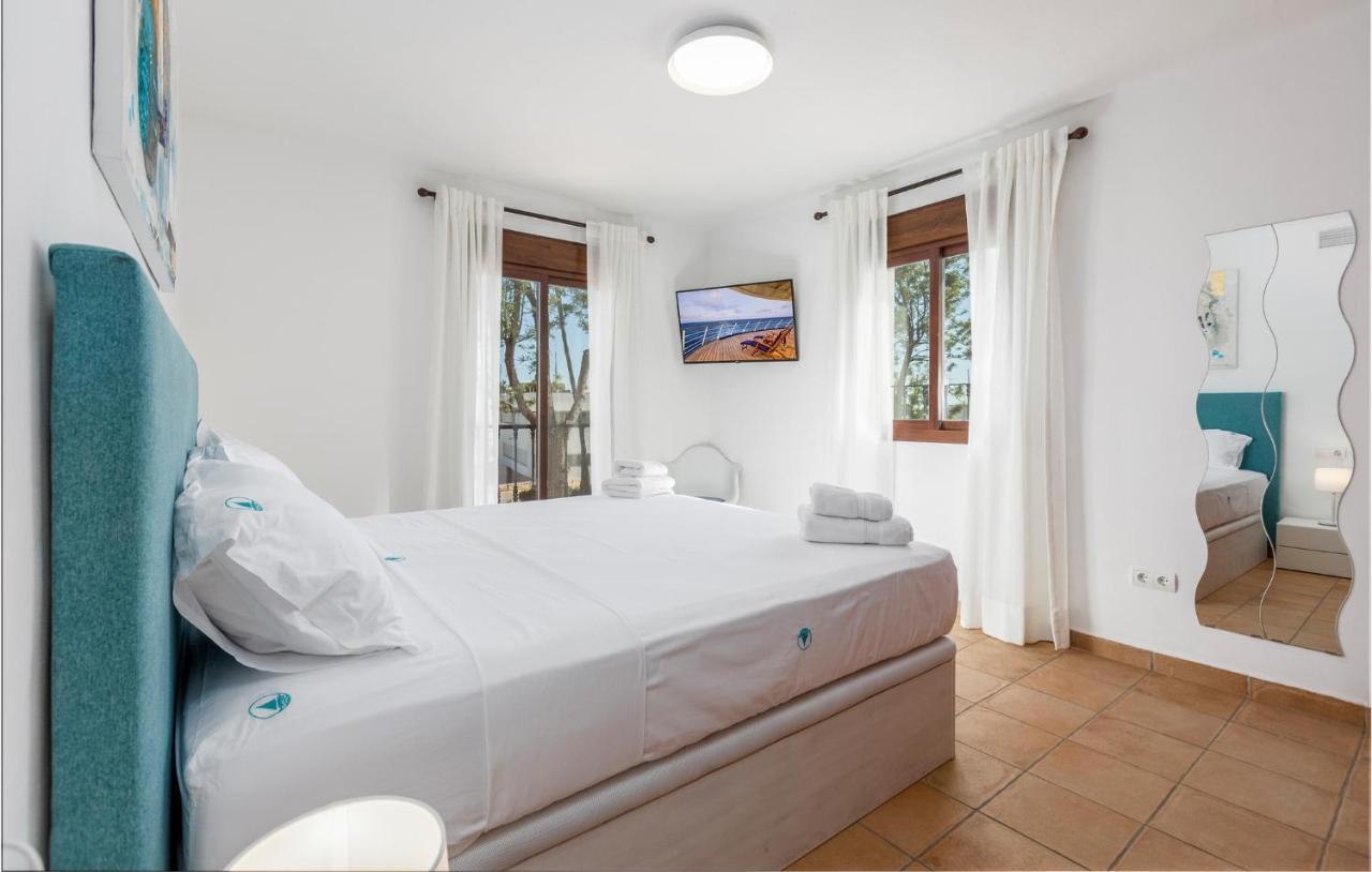 Gorgeous Home In Marbella With Kitchen Eksteriør billede